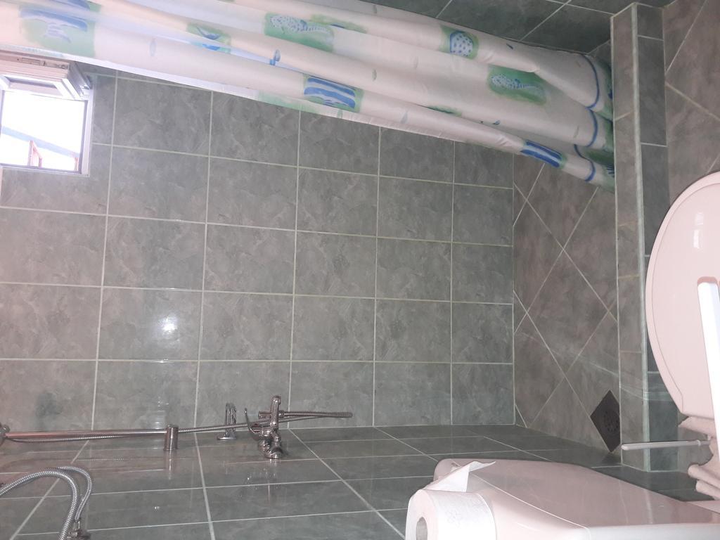 Apartments Mara Bela Karlobag Luaran gambar